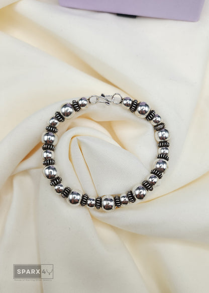 SILVER BALL ANTIQUE BRACELET