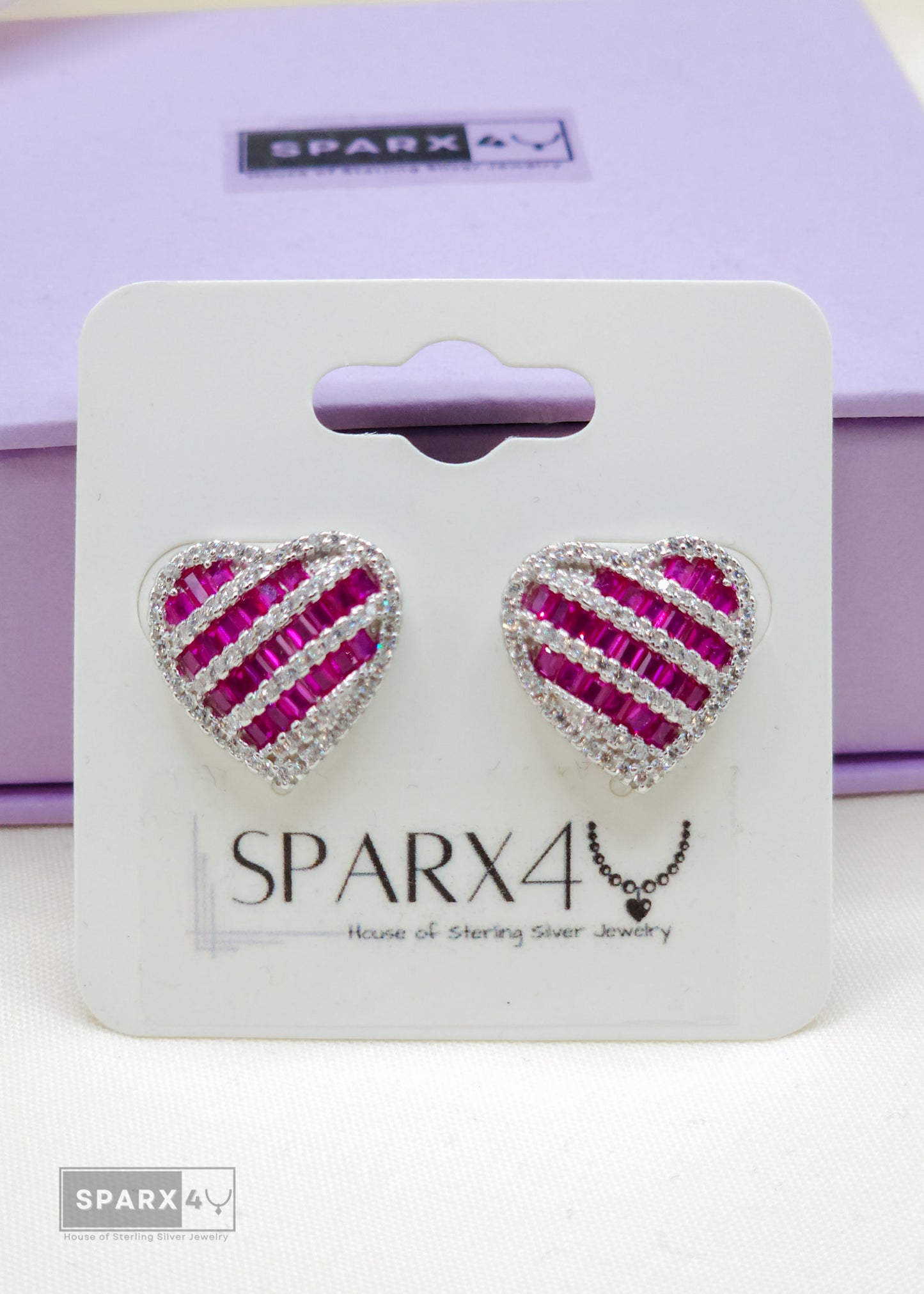 DIAMOND HEART STUD EARRINGS