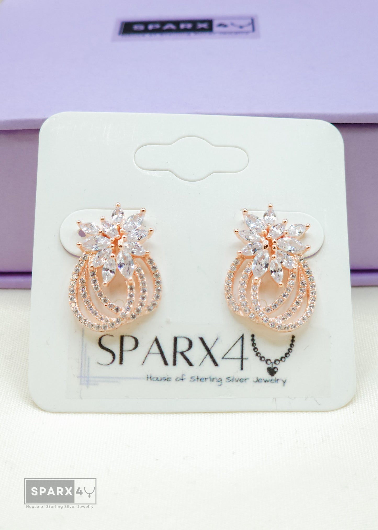 SPARKLING BLOOM STUD EARRINGS