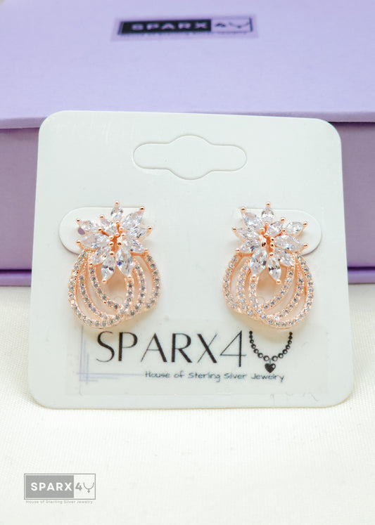 SPARKLING BLOOM STUD EARRINGS