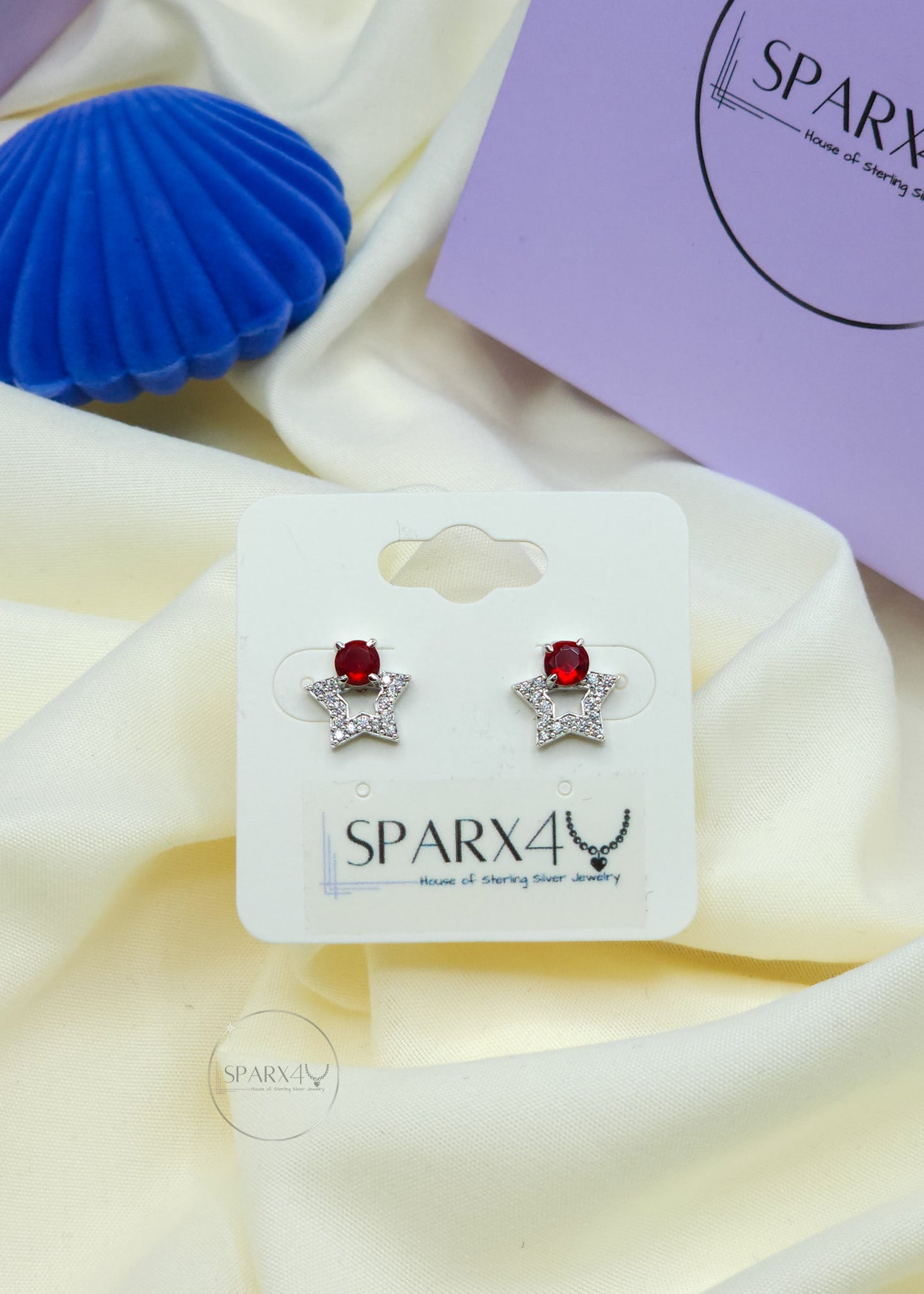 SHINING STAR STUD EARRING