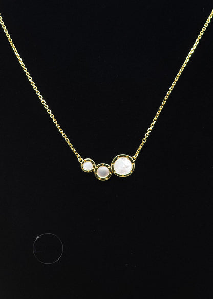 GOLDEN HARMONY MOTHER OF PEARL NECKLACE