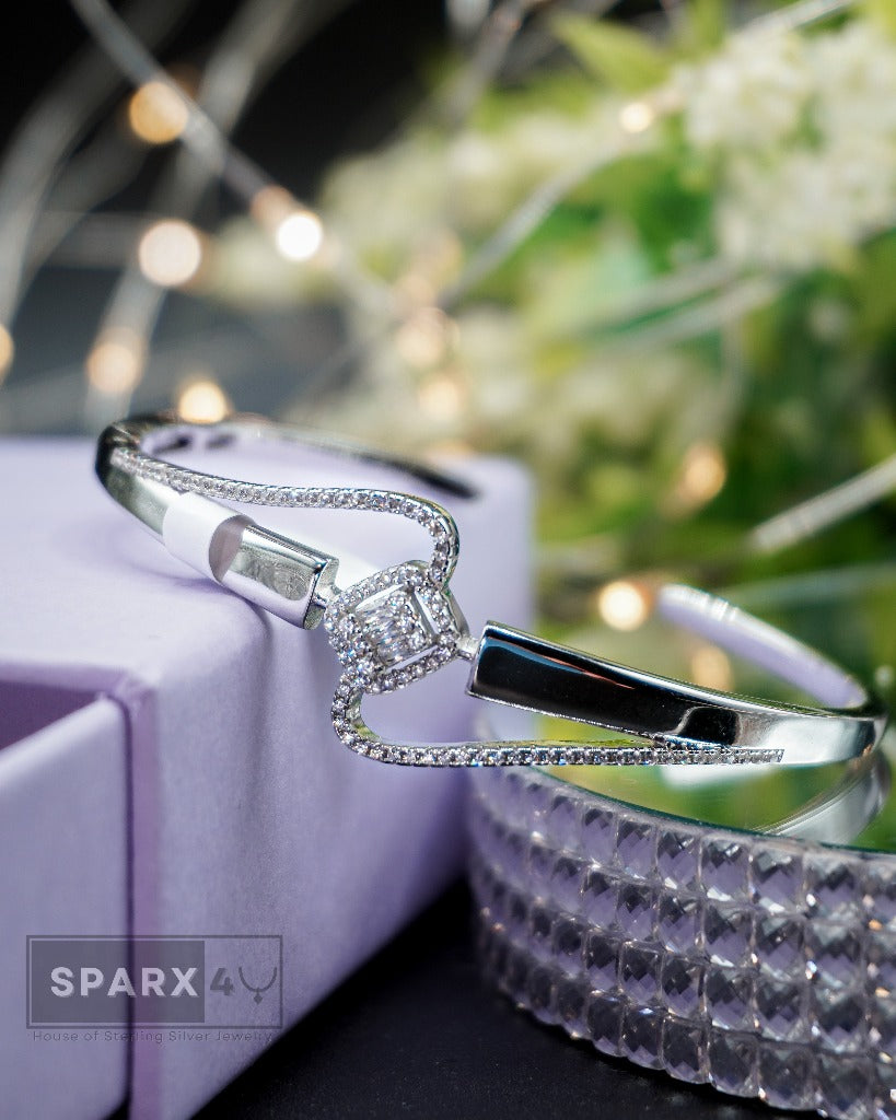 SQUARE HALO CUFF BANGLE