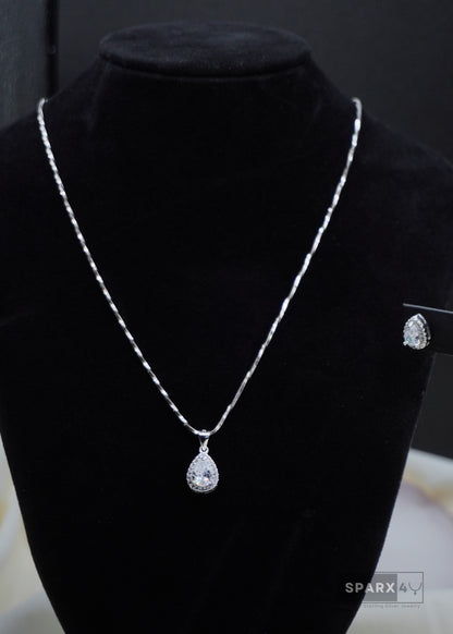 TEAR DROP PENDANT SET