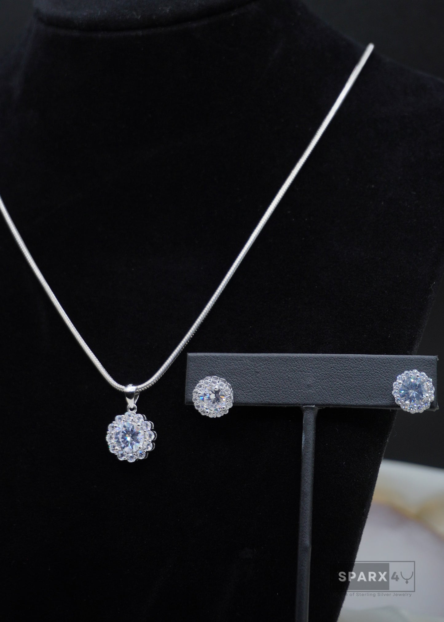 CZ HALO PENDANT SET