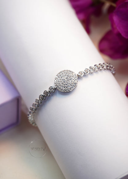 TWINKLING TREASURE CIRCLE BRACELET