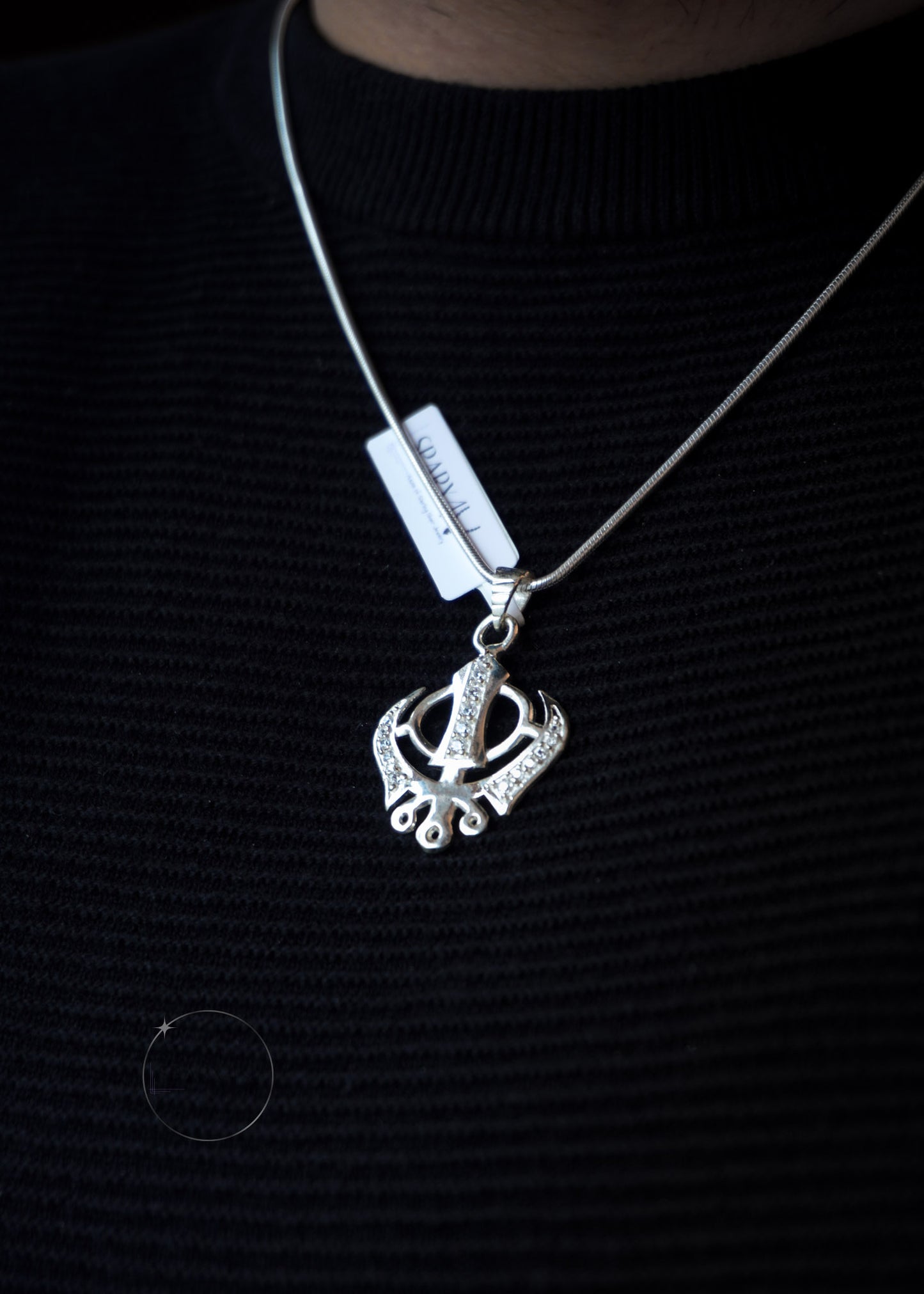 MEDIUM KHANDA PENDANT