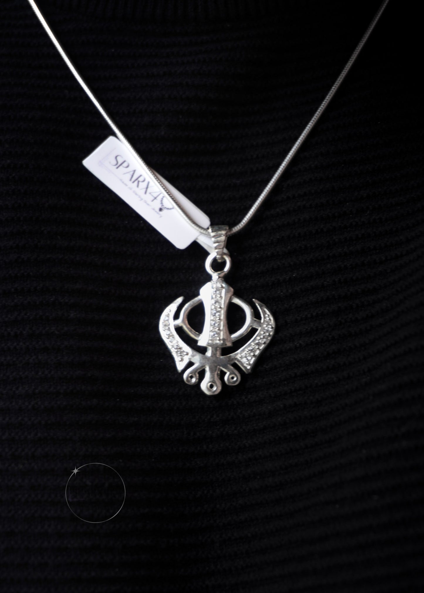 MEDIUM KHANDA PENDANT