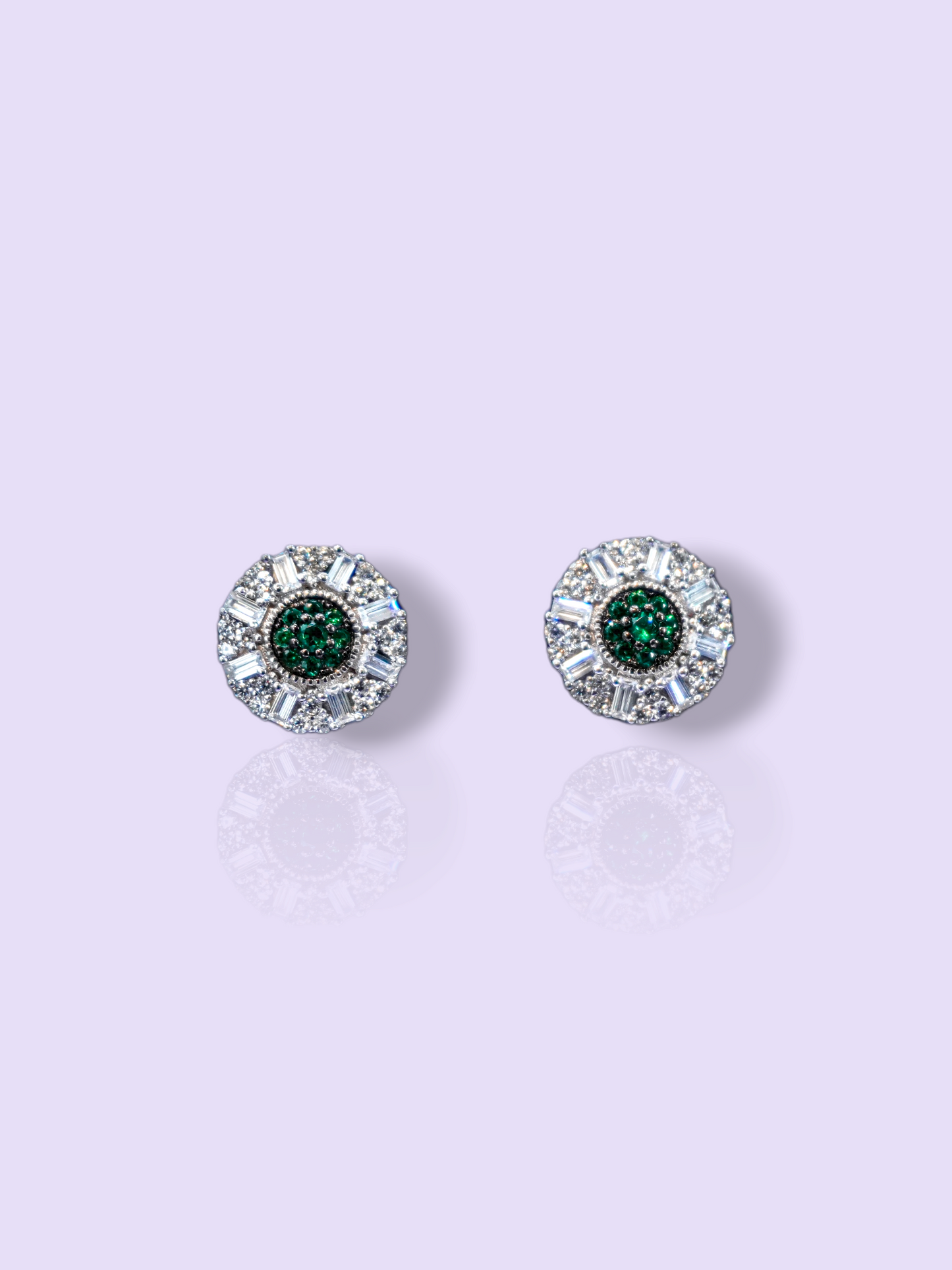 EMARALD VINTAGE-INSPIRED STUD EARRINGS